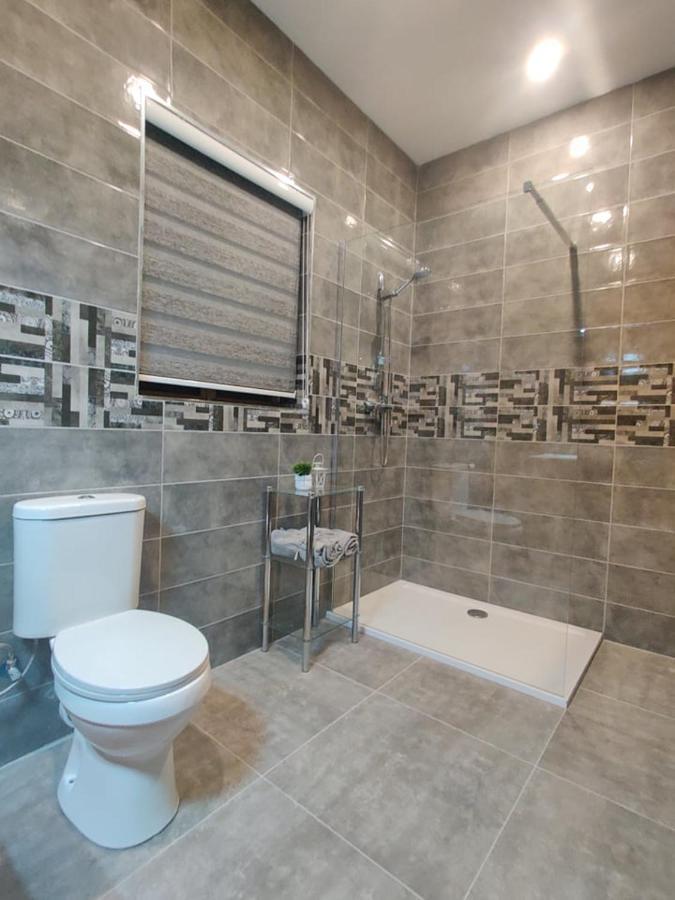 Close To Airport, Double Bedroom, Sofa-Bed, Private Bathroom For Adults And Children Aged 10 And Over Only Gudja 외부 사진